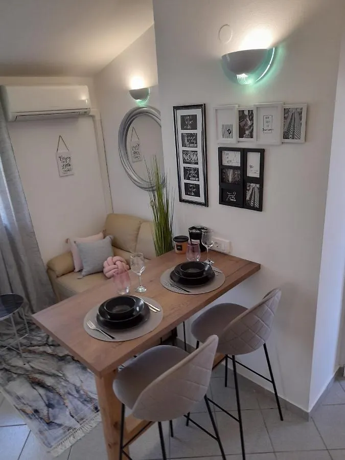 באסקה Apartments M Gregor Ideal For Relaxing Holidays קרואטיה