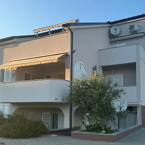  Apartman Pirun